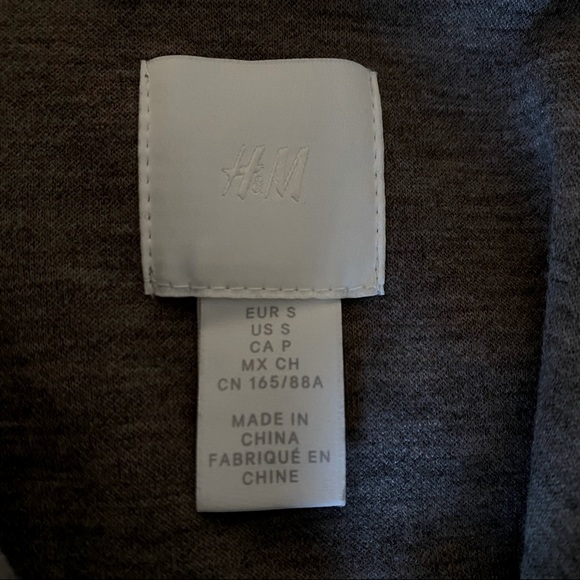 H&M Shacket - Picture 3 of 3